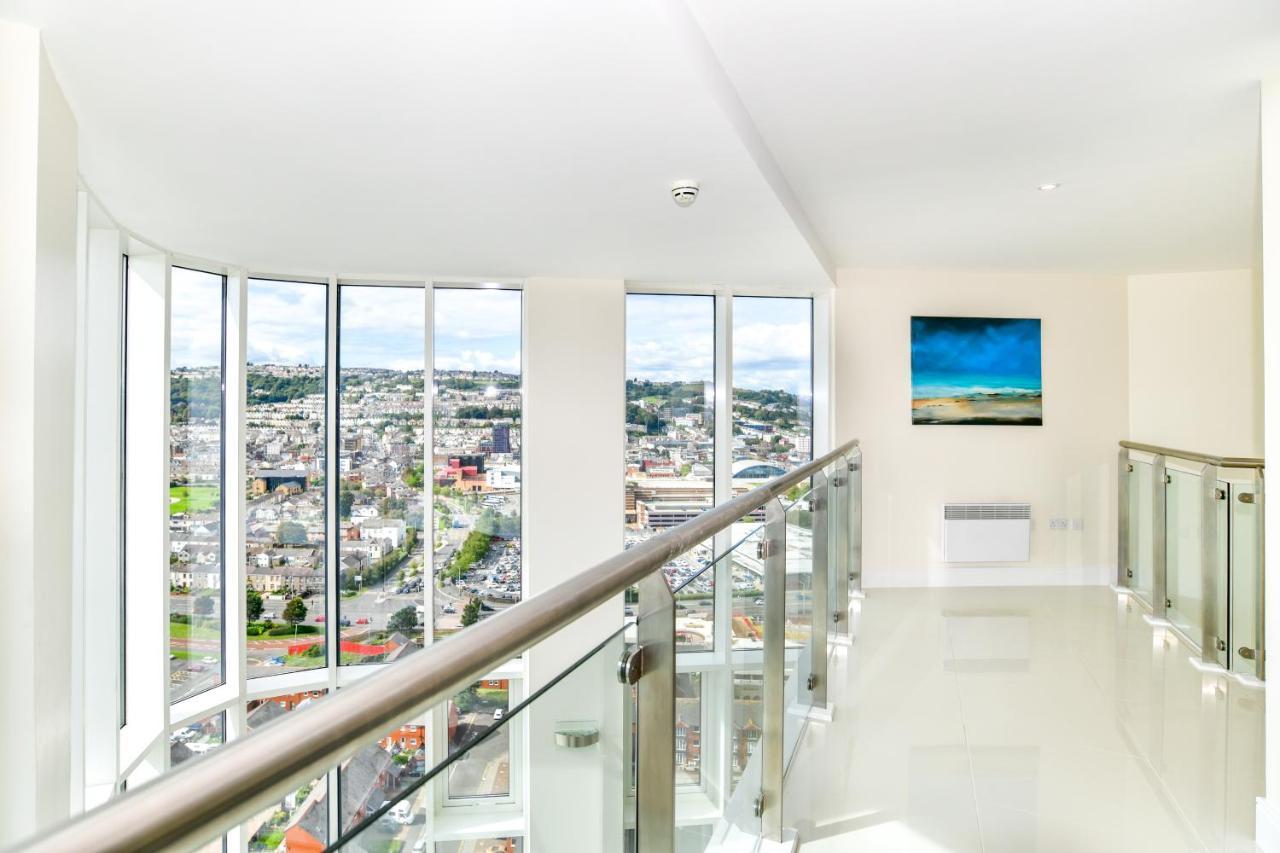 Just Stay Wales - Meridian Quay Penthouses Swansea Exterior foto